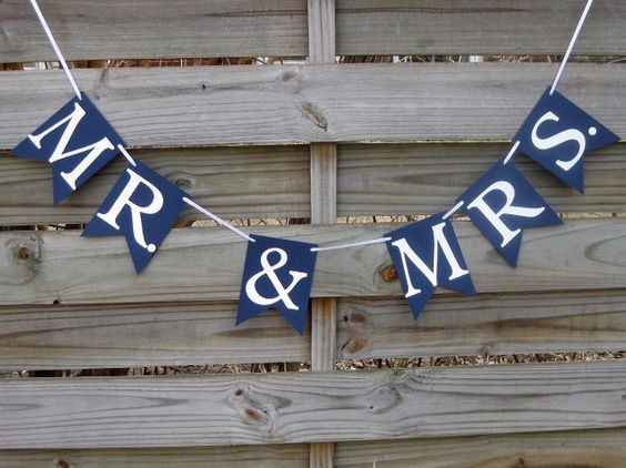 tema di nozze mr and mrs colore  ble ebianco