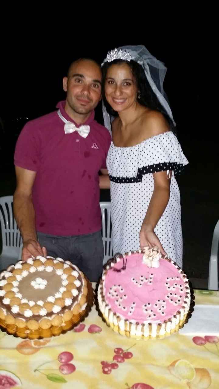 sposini felici e torte super cool