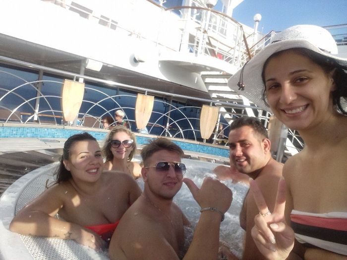 SEMPRE VIVA LA JACUZZI