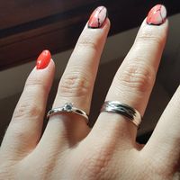 E ora mostraci una foto del tuo anello di fidanzamento! - 1