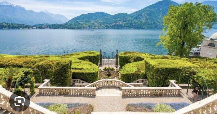 Cerco Villa con giardino sul lago di Como 1