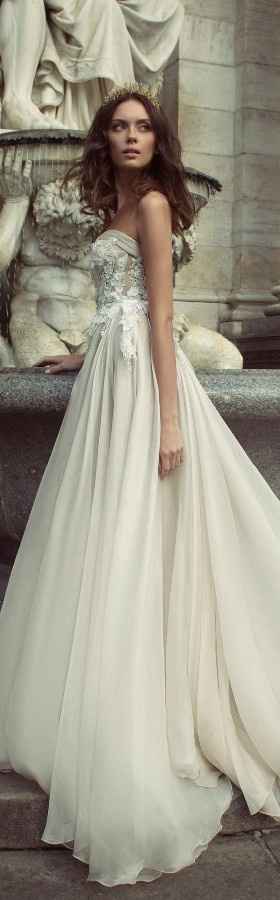 Un abito sofisticato, ma anche molto leggero