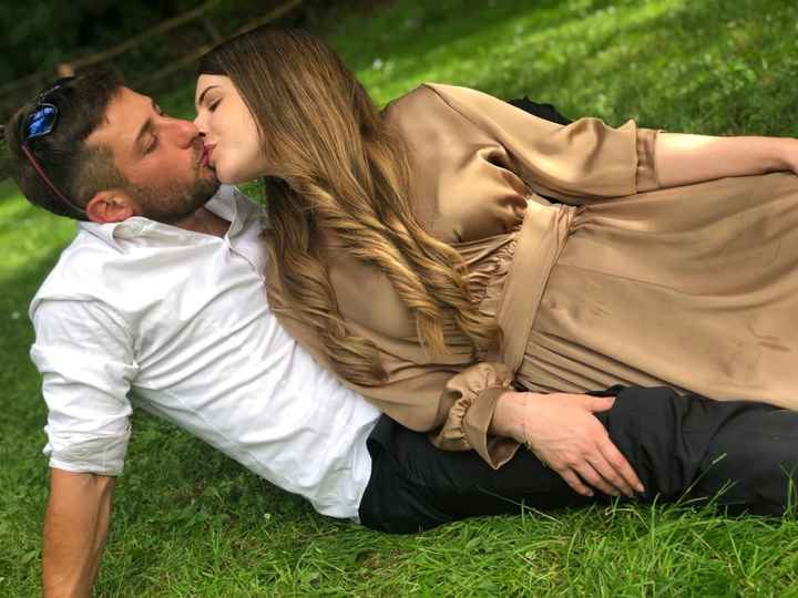 Postate una foto di voi due 👇 - 1