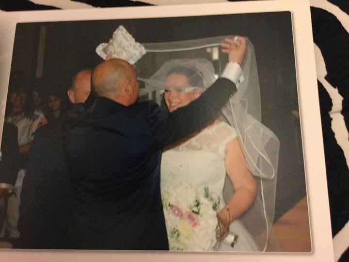 Mio marito che mi solleva il velo