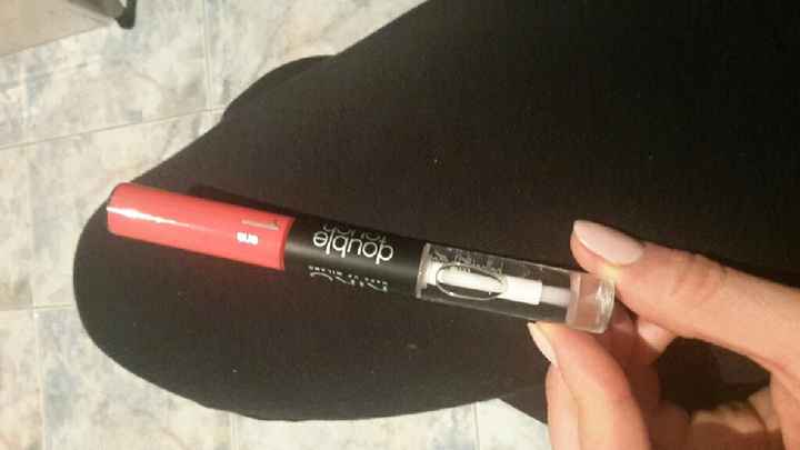 Rossetto a prova di bacio - 1