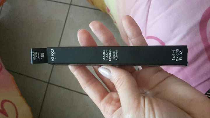 Rossetto a prova di bacio - 1