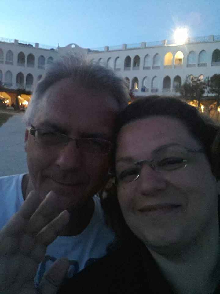 Presentati pubblicando una foto tua e del tuo fm - 1