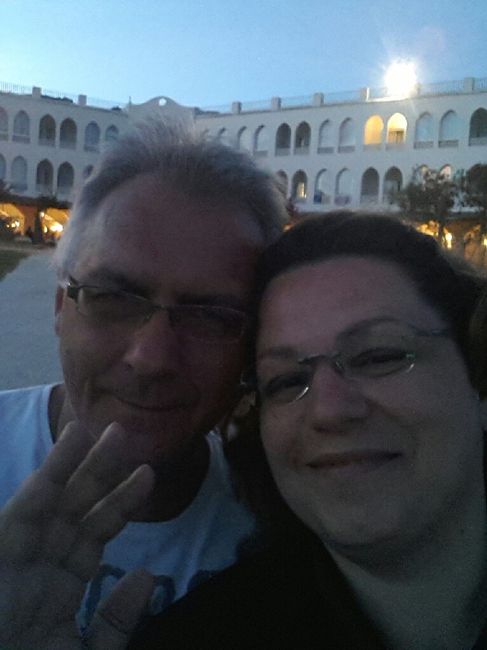 Presentati pubblicando una foto tua e del tuo fm - 1