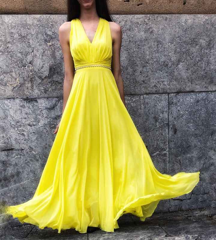 Per la promessa vestito giallo si o no? - 1