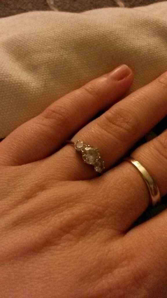Come sono i vostri anelli di fidanzamento? - 1