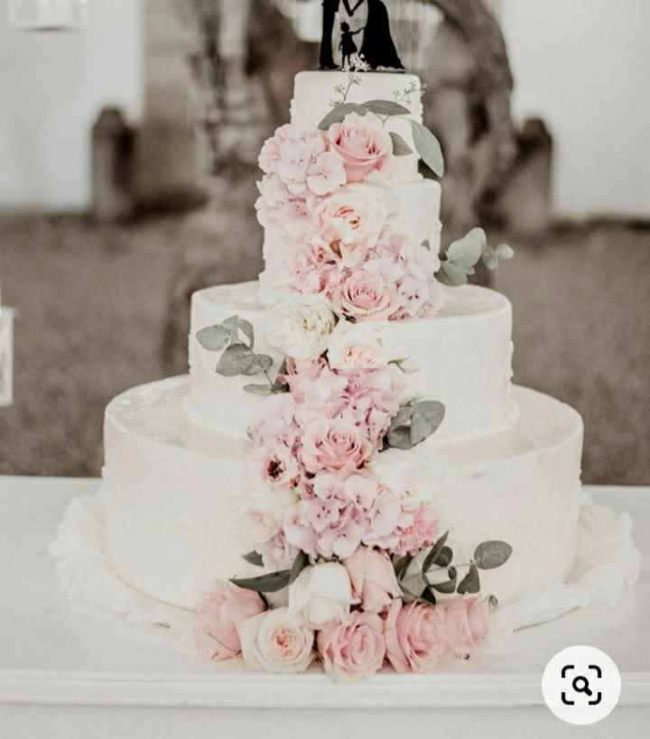 Torta nozze con fiori - 1