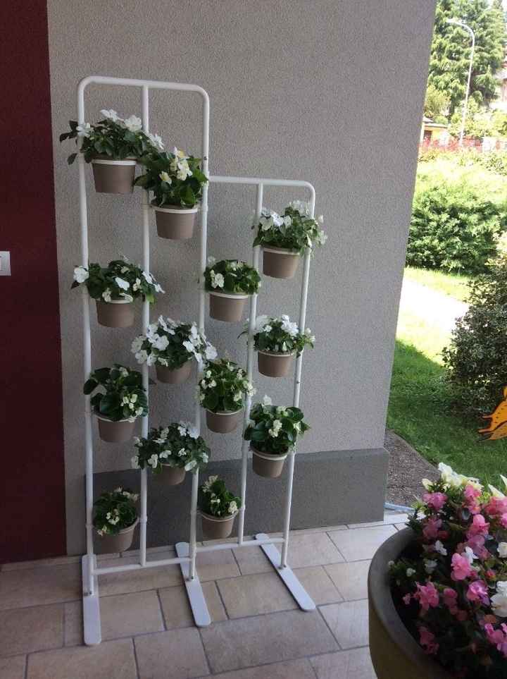 Il giardino verticale in bianco 