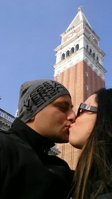 Si avvicina San Valentino - la foto dei vostri baci con fm - 1