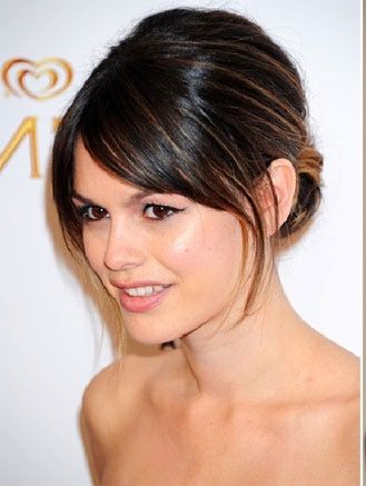 Cercasi acconciatura raccolta - 1