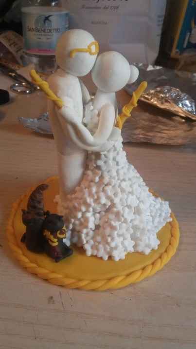 cake topper