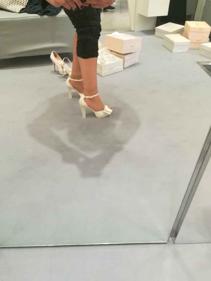 Finalmente le scarpe!! - 2