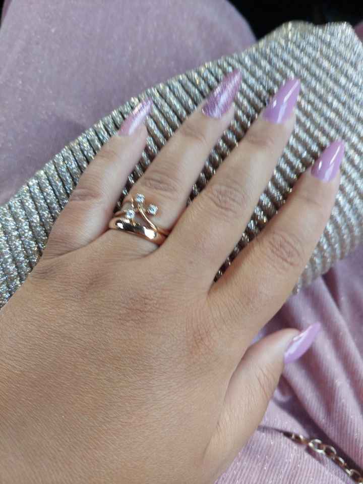 Ragazze aiuto oro giallo o rosa per le fedi ? 🫶🏻🩷 - 2