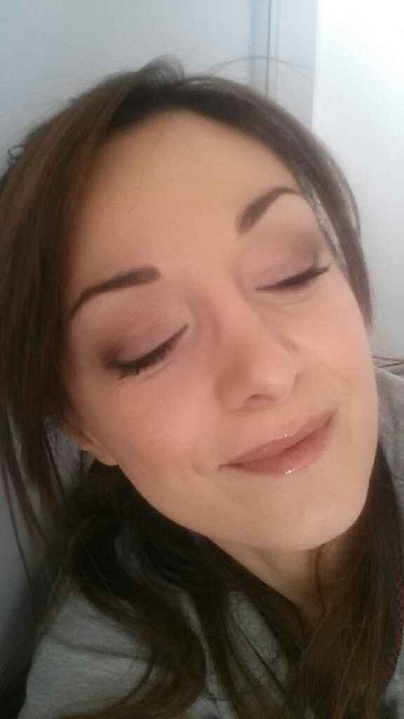 Trucco. il conflitto nasce qua. - 1