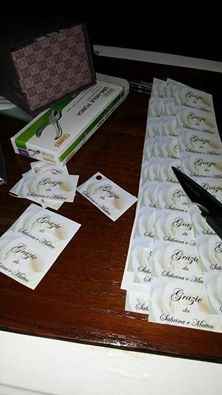 Ecco qui le etichette di ringraziamento per le bomboniere