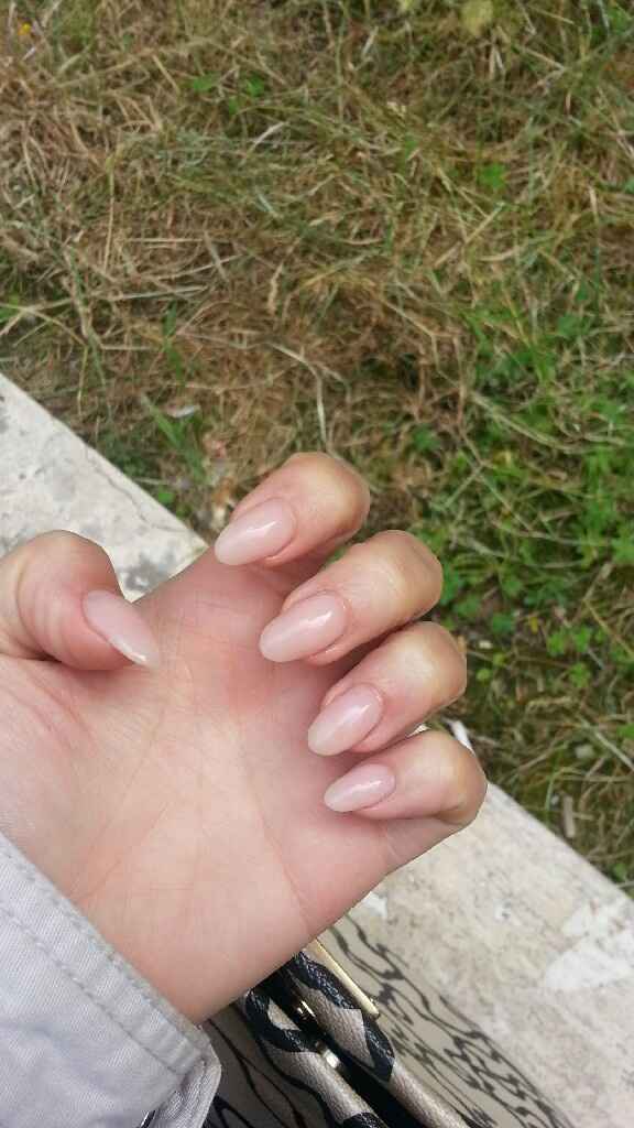 Unghie pronte per il grande giorno!!! - 1