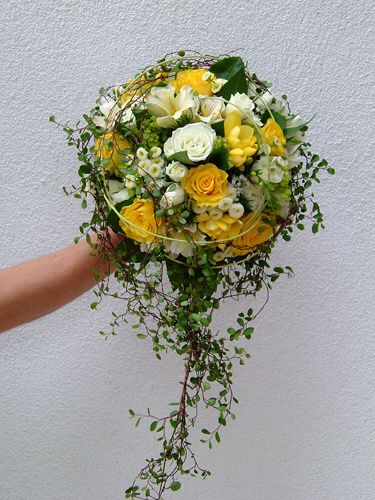 Fiori viola e gialli al matrimonio?lo trovo un po' triste - 2