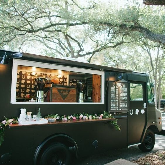 Wedding food truck: gustosa alternativa per l'intrattenimento 2