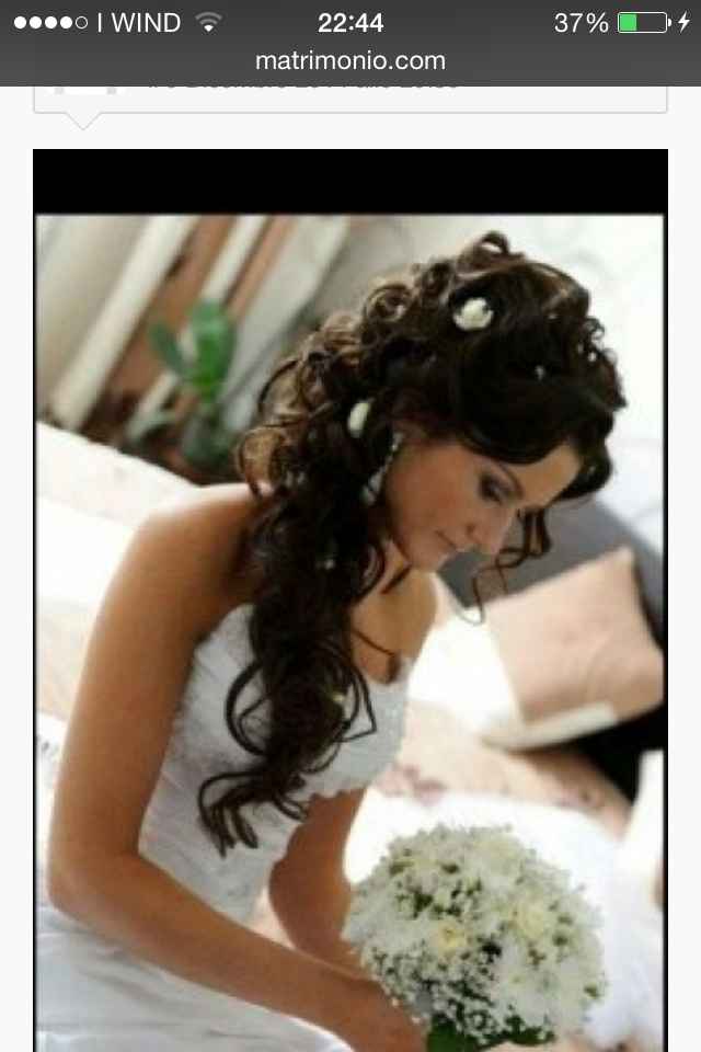 Acconciature semi-raccolte - 2