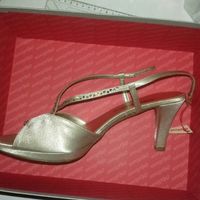 Sposine vi va di postare le vostre scarpe da sposa?! - 1