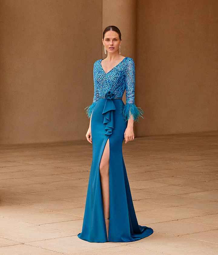 E se "qualcosa di blu" fosse il vestito..? 💙 - 1