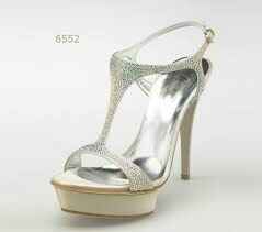 Crea il tuo look sposa - Le scarpe del tuo abito - 1