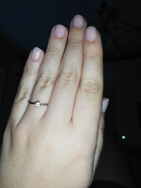 E ora mostraci una foto del tuo anello di fidanzamento! 18