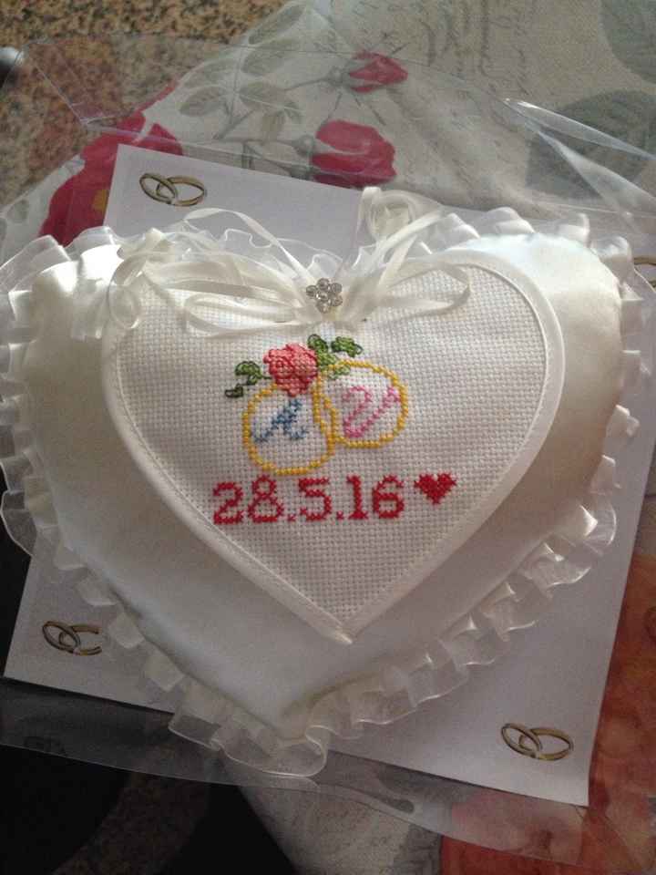 Ecco il mio cuscino porta fedi! - 1