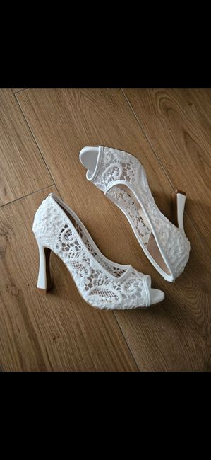 Le scarpe da sposa - 1