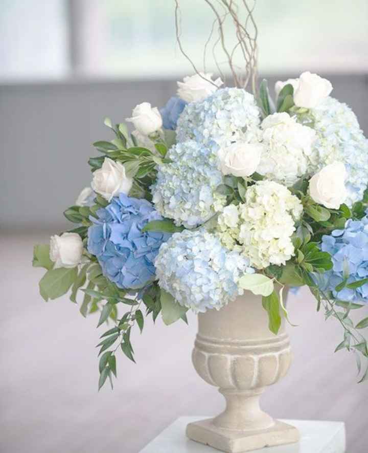 Allestimento floreale ranuncoli - 1