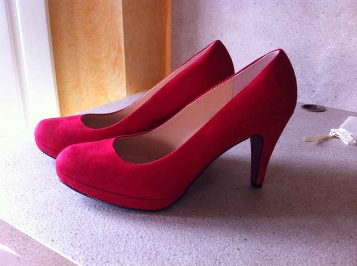 A -33 scarpe!!!!! - 1