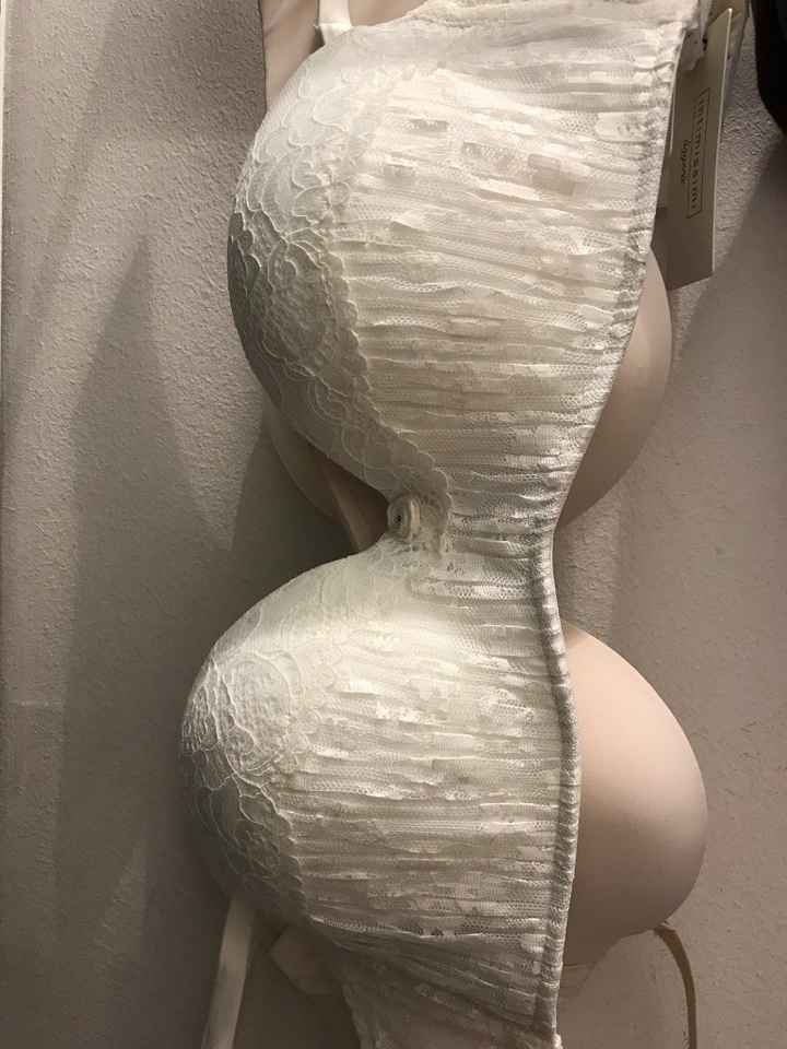 Intimo sotto il vestito da sposa - 4