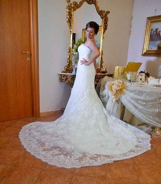 Mi fate vedere i vostri abiti? - 1