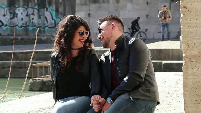 Ragazzeee😍 ecco a voi il nostro prematrimoniale e qualche scatto del Giorno del nostro Matrimonio!😍💖