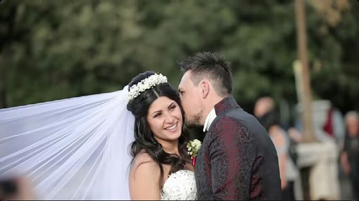 Ragazzeee😍 ecco a voi il nostro prematrimoniale e qualche scatto del Giorno del nostro Matrimonio!😍💖
