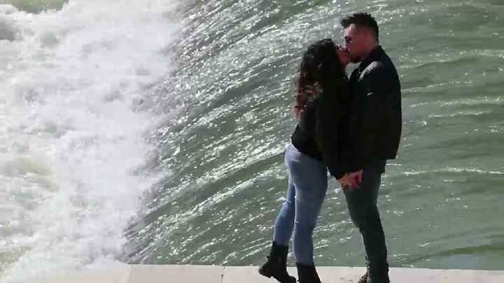 Ragazzeee😍 ecco a voi il nostro prematrimoniale e qualche scatto del Giorno del nostro Matrimonio!😍💖