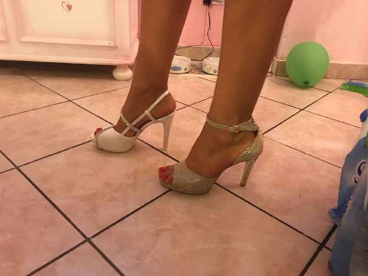 Indecisione scarpe sposa - 1