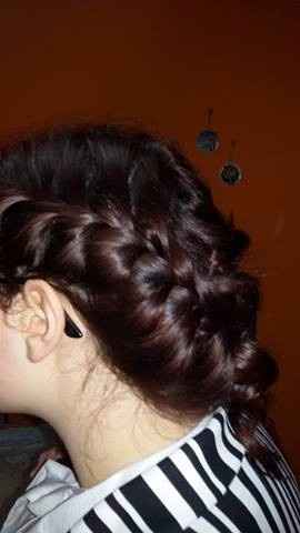 Treccia da sinistra che si collega a destra