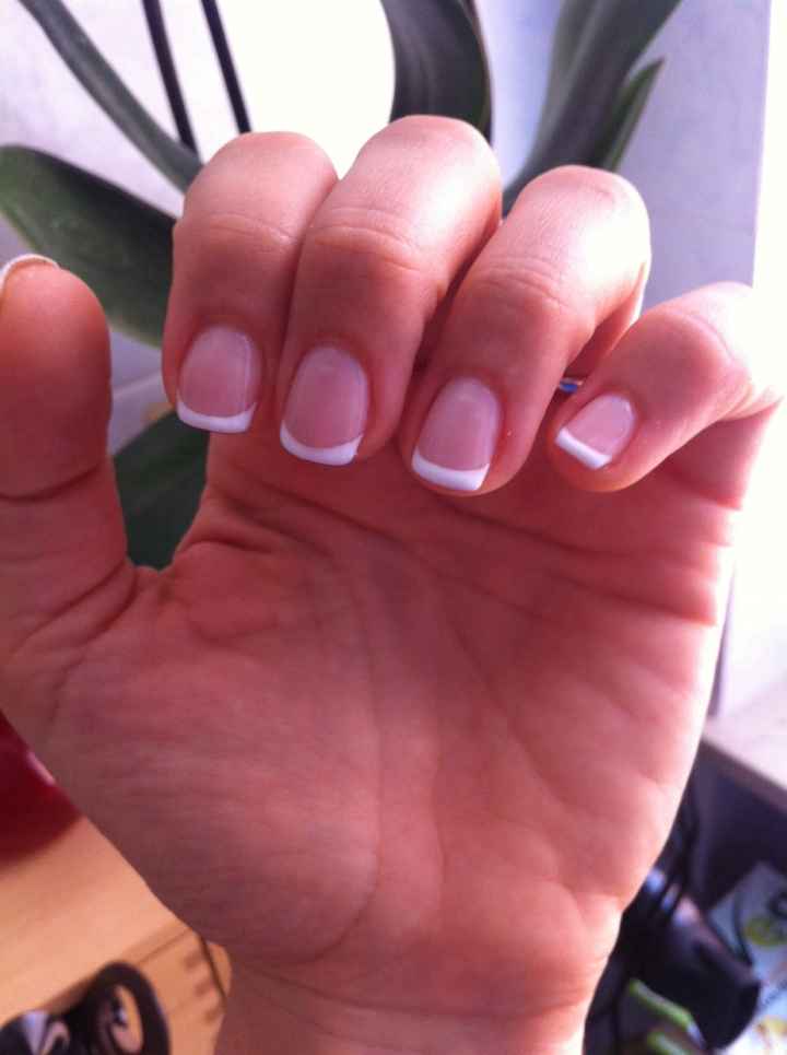 Manicure - 2