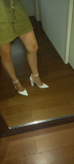 Che scarpe avete scelto per il giorno del Vostro Matrimonio? Scrivete pure modelli/marchi-negozi/postate foto 5