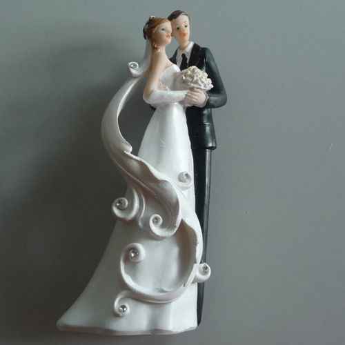 Cake topper
