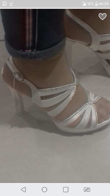 Quanto vi sono costate le scarpe da sposa? - 1
