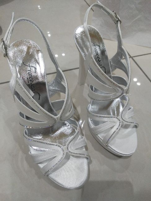 Quanto vi sono costate le scarpe da sposa? - 2