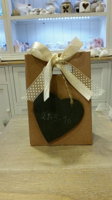 Bomboniere  help! - 1