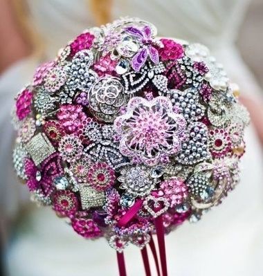 il bouquet della sposa, gioiello, colore fucsia 1