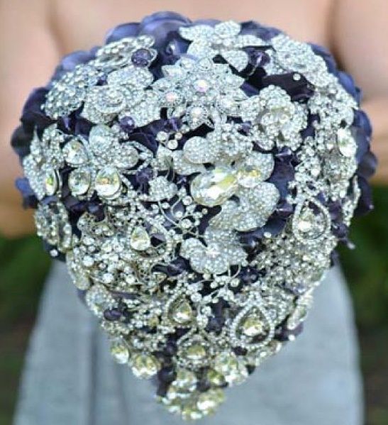 il bouquet della sposa, gioiello, colore blu 4